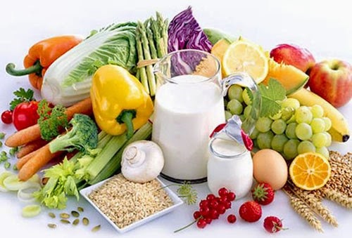 Tăng cường sử dụng rau xanh và hoa quả trong bữa ăn hàng ngày, vì rau quả cung cấp các vitamin và khoáng chất chống oxy hóa.